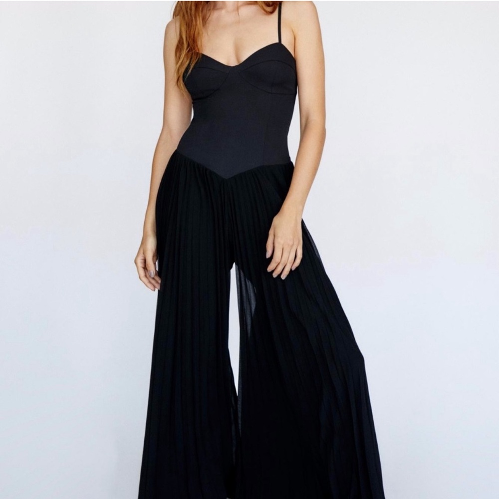 FAME AND PARTNERS x FREE PEOPLE sage pleated jumpsuit IN COLOR BLACK